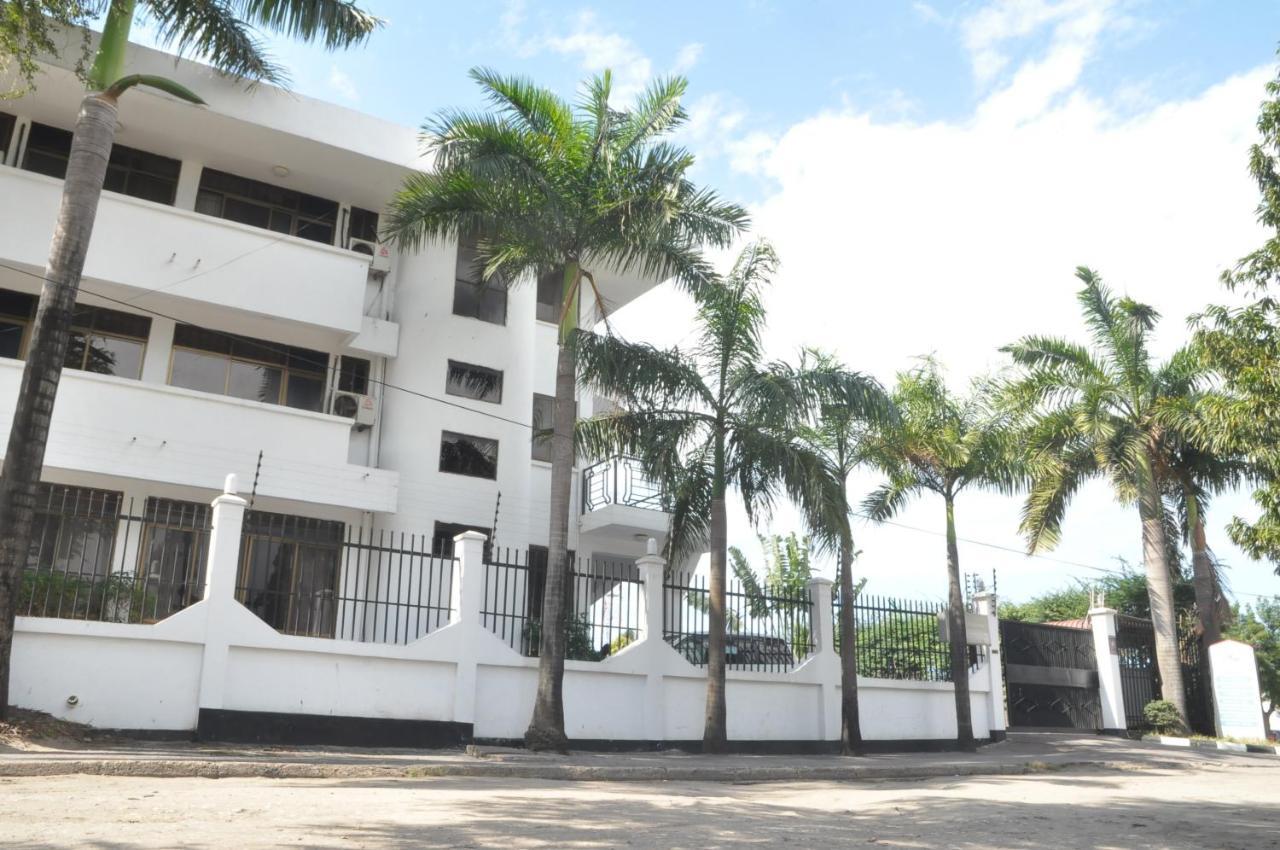 Hotel De Mag Dar es Salaam Exteriör bild